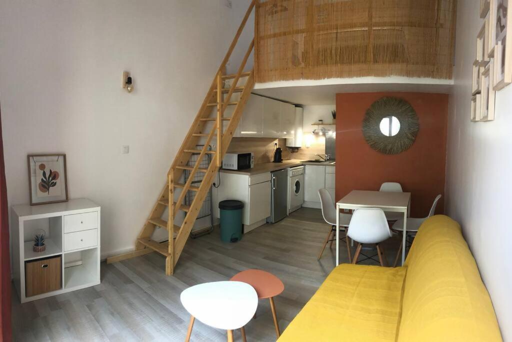 Joli Appartement A Proximite Du Village Naturiste Agde Bagian luar foto