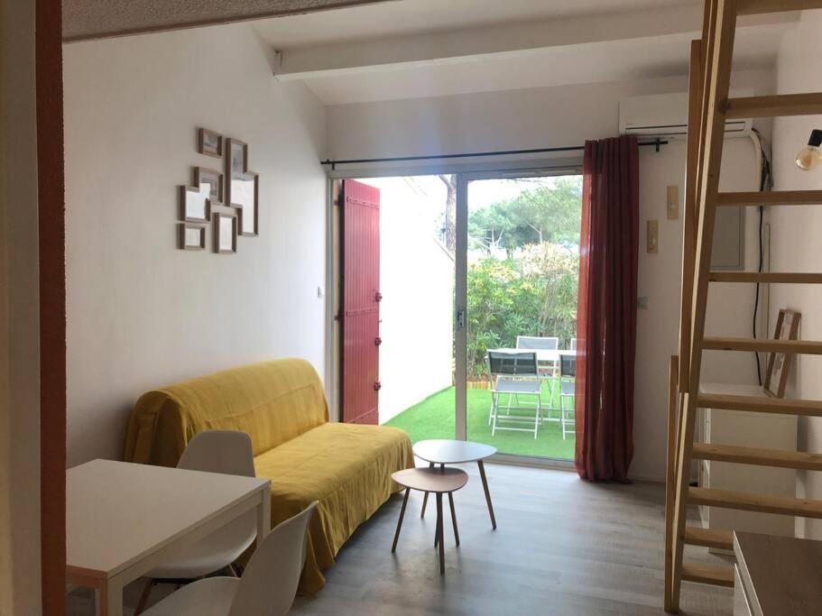 Joli Appartement A Proximite Du Village Naturiste Agde Bagian luar foto
